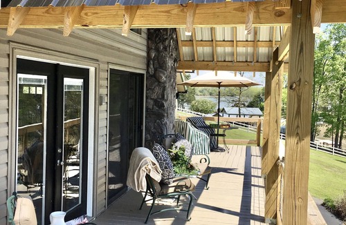 Decatur House | WATERFRONT HOME, COVERED DOCK, LOOP DRIVEWAY, RAMP ACROSS COVE, 3 MINUTE DRIVE