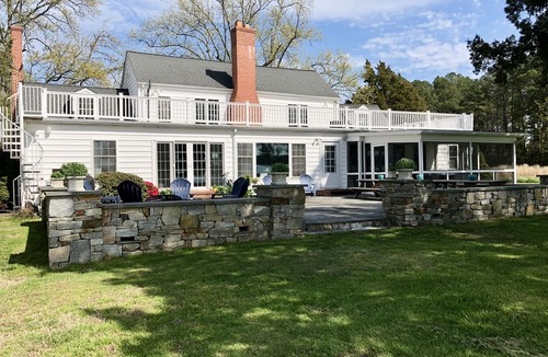 Cambridge House | Waterfront Home, Large Property with Pool, Discount for Monthly/Seasonal Rentals