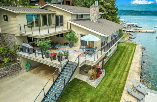 Sandpoint House | Waterfront Home on Lake Pend Oreille River with boat lift and Easy Access