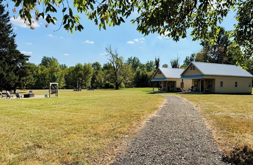 Mount Liberty Cabin | Waterfront Oasis Deep in Nature