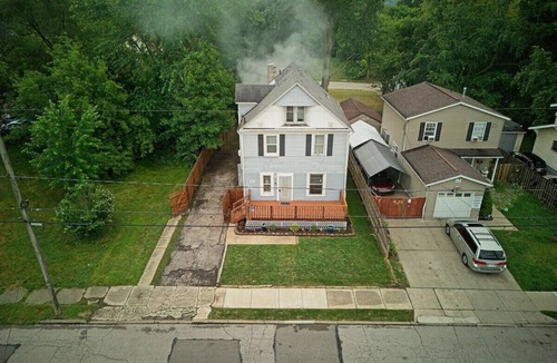 Akron House | Welcome to Akron: 5 Bedroom, 2 Bath