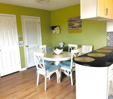 Kitty Hawk Apartment | Welcome to Your Coastal Retreat in Kitty Hawk,NC