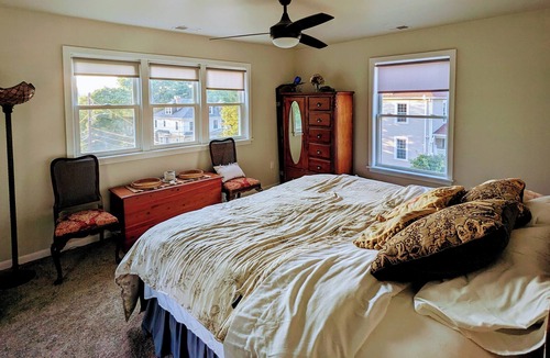 Greensburg House | Wellness retreat w/yoga studio. Off 5-star trail and 10-minute walk to downtown