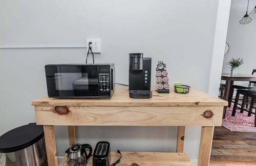 Indiana Apartment | Whispering WillowBnB – Cozy Central Stay Near IUP in Indiana, PA