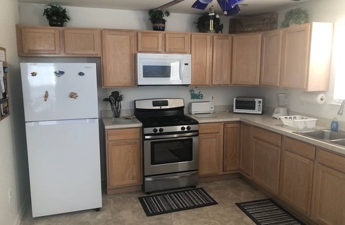 Wildwood House | Wildwood Townhome with Key West Flair 1600 sq ft