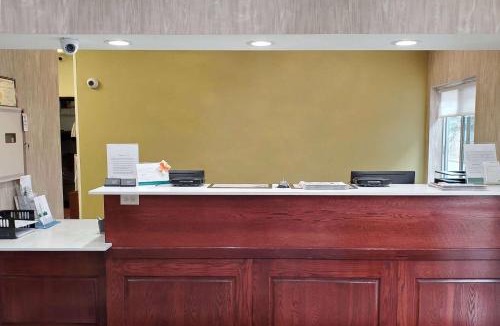 Uniontown Hotel | Wingate by Wyndham Uniontown