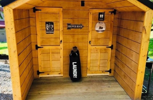 Roscoe Cabin | Woods I GO 2 Lose my Mind Roscoe