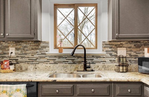 West Reading House | Your Home away from Home!n