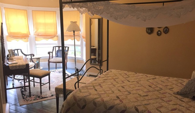 Evangeline's Tower Bed & Breakfast in Parrsboro