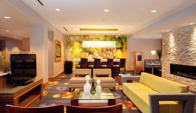 Marriott Ithaca | 2 Queen | Ithaca Commons, Finger Lakes, Indoor Pool