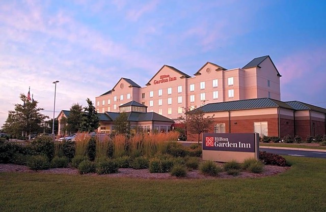 3-Star Hotel ∙ Hilton Garden Inn Indianapolis Airport