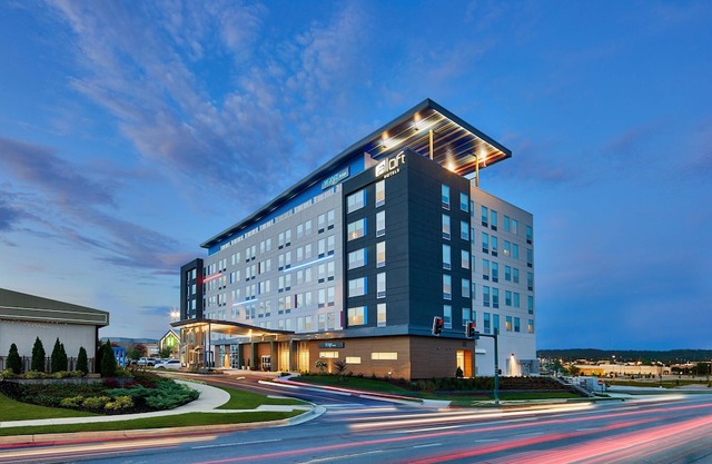 Aloft Chattanooga Hamilton Place