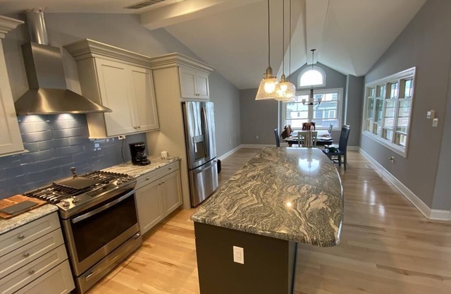 Beach block! Immaculate Townhouse!