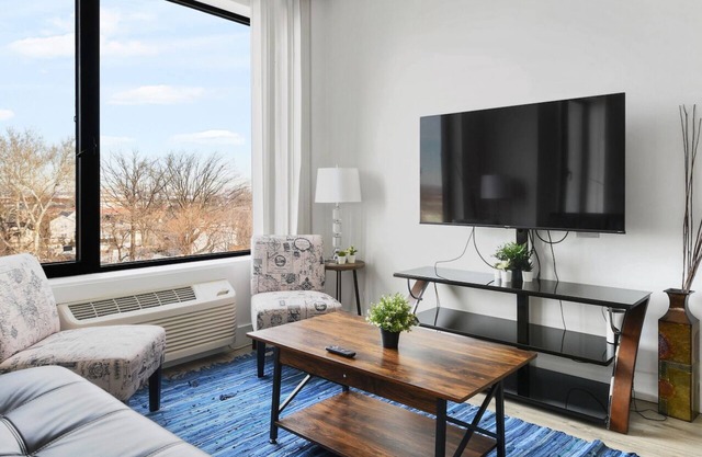 Beautiful Studio Near EWR 7681