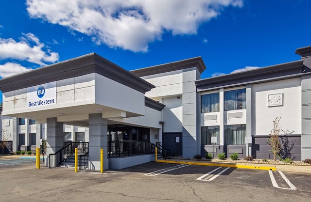 Paramus Hotel 