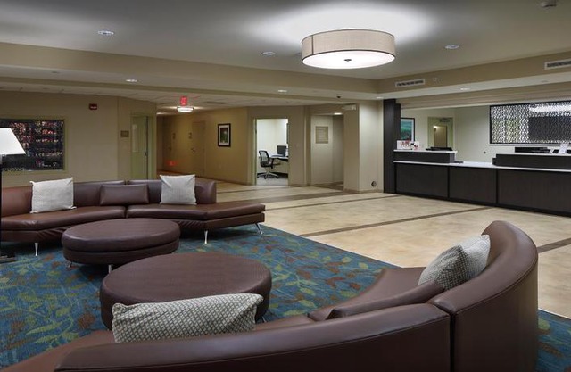 Candlewood Suites Newark South - University Area