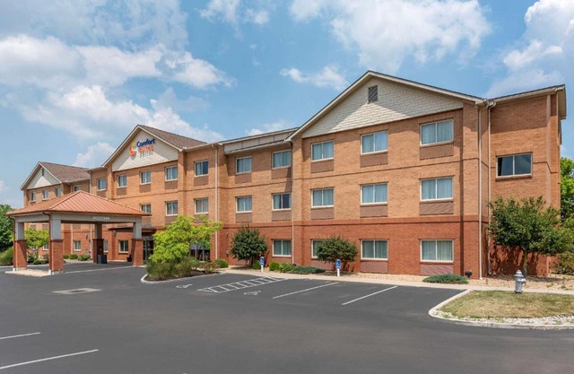 Comfort Suites Mason Island 