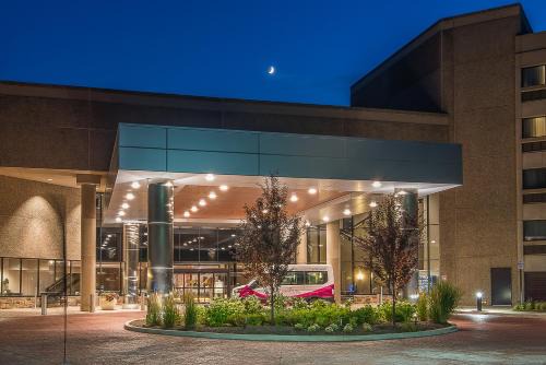 Crowne Plaza Princeton Ihg Hotel 