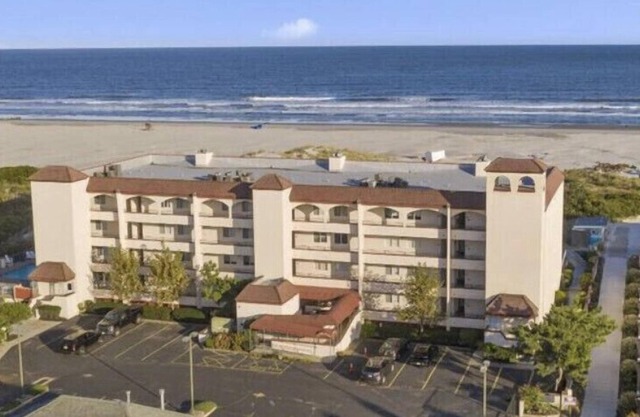 Diamond Beach OCEAN FRONT CONDO, Wildwood Crest NJ