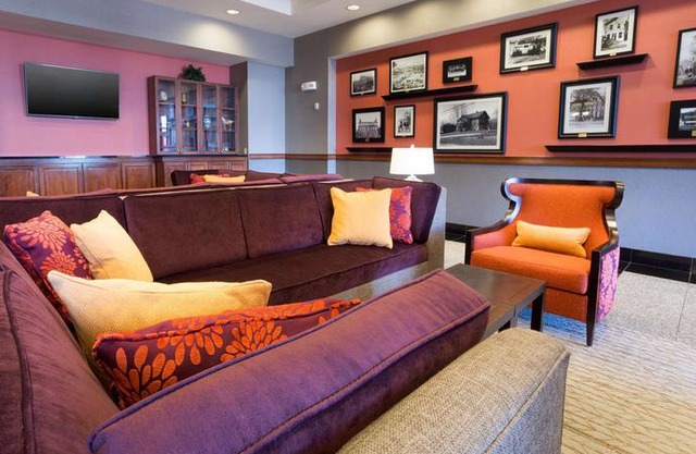 Drury Inn & Suites Cincinnati Sharonville