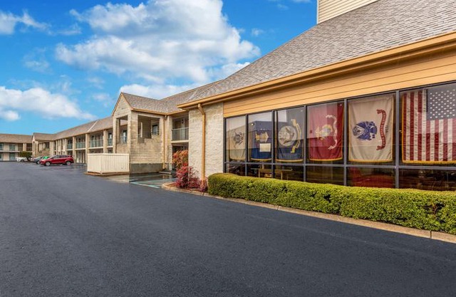 Econo Lodge Naval Station Norfolk