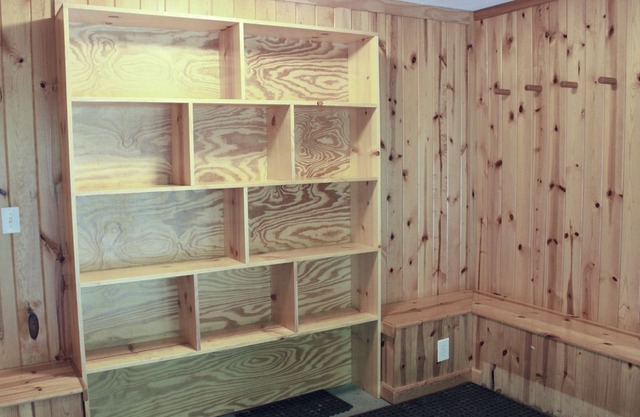 Escape To Our Spacious Cabin In the Mountains!