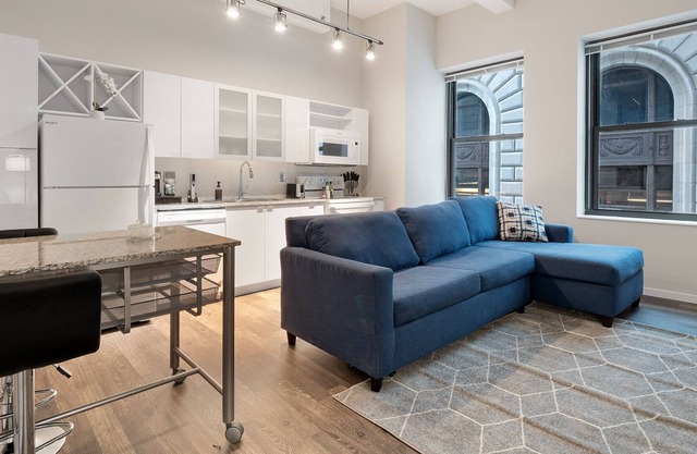 Experience the Best of Downtown Living - Amazing Amenities & Pool Access 503