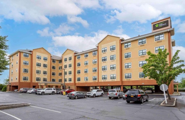 Stay America Suites Meadowlands 