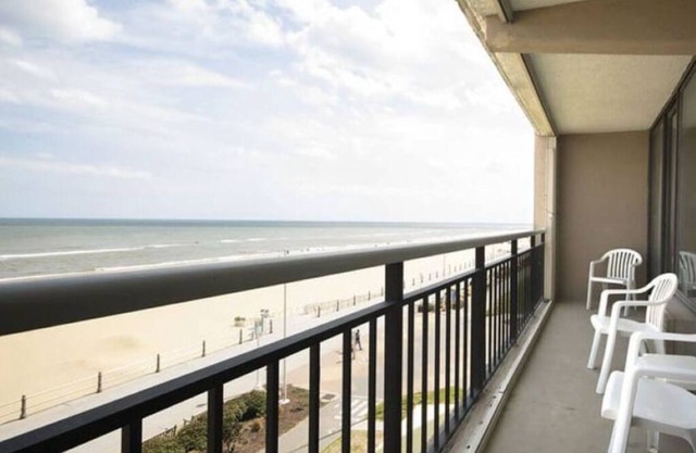 Sails Resort 