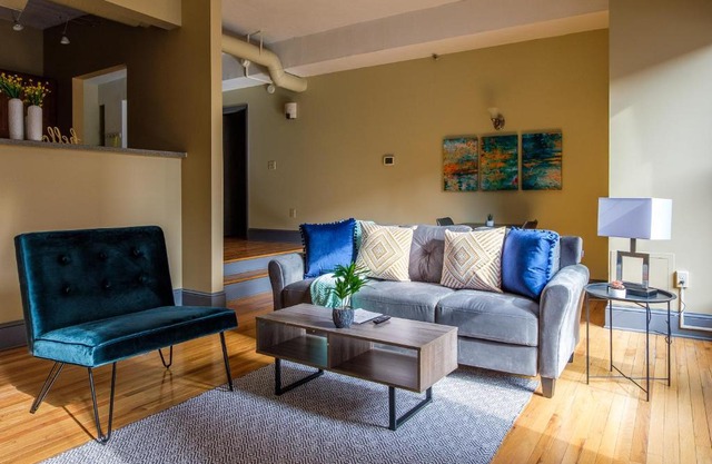 FRONTDESK 2015 East 4th Street Apts Downtown Cleveland