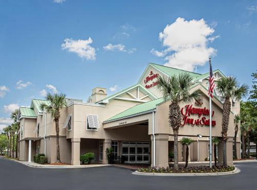 Hampton Inn Suites Ashley 
