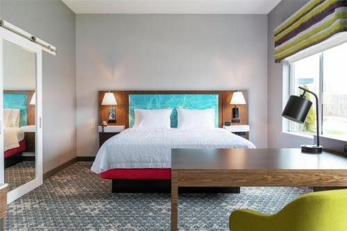 Hampton Inn Suites Pittsburgh New Stanton Pa 