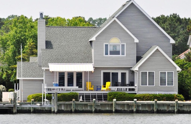 Harborview 36