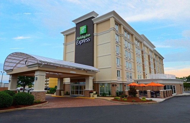 Holiday Inn Express Hotels- Hampton, an Ihg Hotel