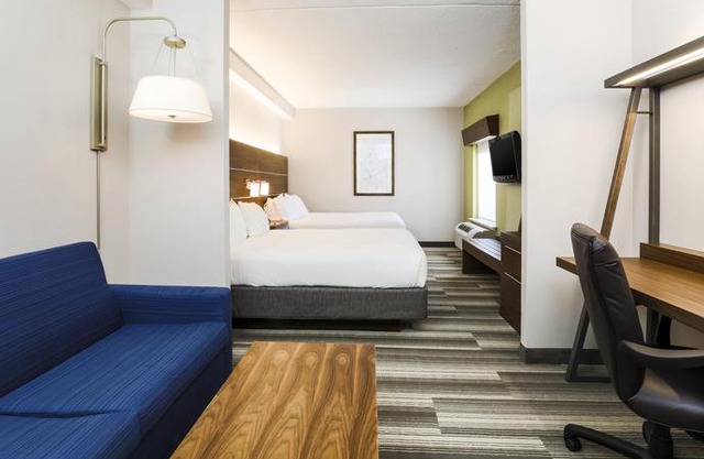 Holiday Inn Express Philadelphia NE - Langhorne