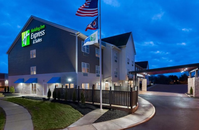 Holiday Inn Express Suites Columbus Airport East Ihg Hotel 