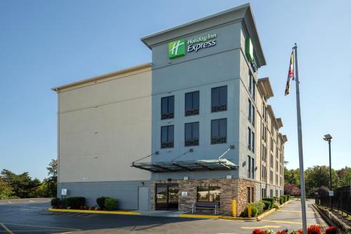 Holiday Inn Express Washington Parkway Ihg Hotel 