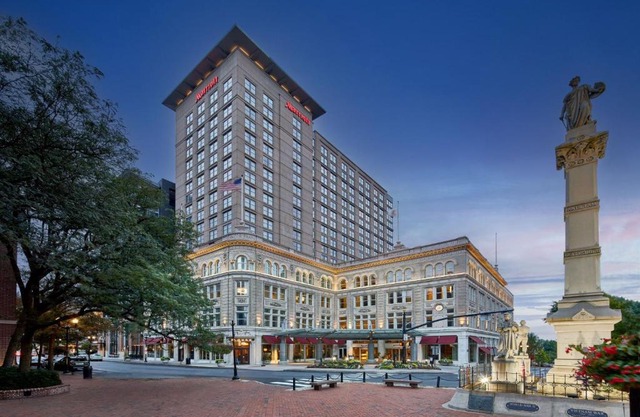 Lancaster Marriott At Penn Square 
