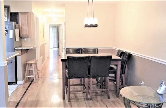 Large, cozy 3 BR, 2 Bath apartment in The Heights, Jersey City, close to NYC