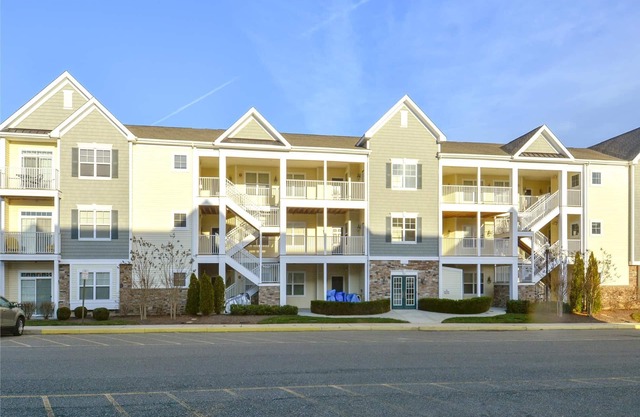 LINENS & DAILY ACTIVITIES INCLUDED*!. The Grande at Canal Pointe Community! Enjoy your beach vacation with this beautifully furnished brand new 3 bedroom and 2 bath condo located on the 2nd floor new to our inventory!