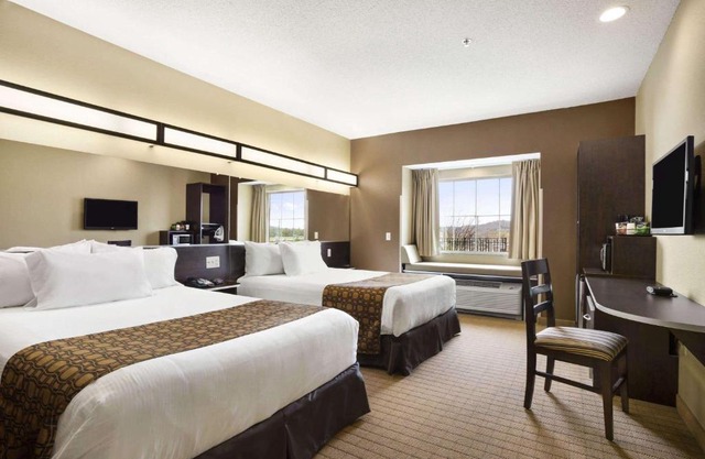 Microtel Inn 