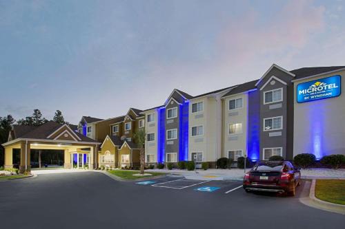 Microtel Inn 
