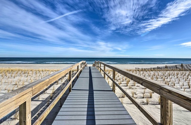Oceanside Beach Pvt 