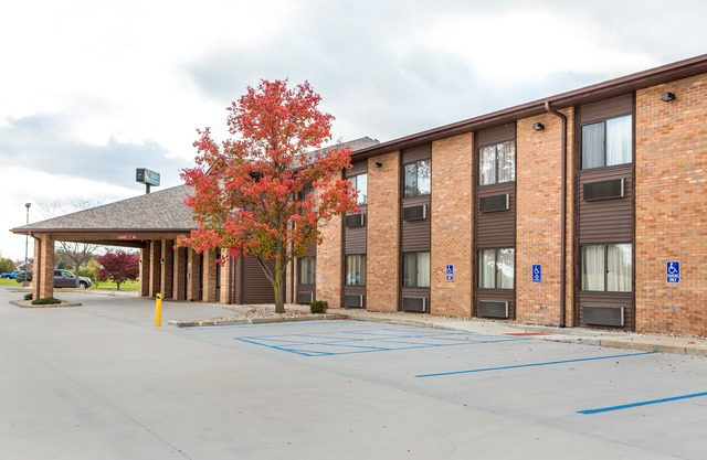 Quality Inn St. Mary's
