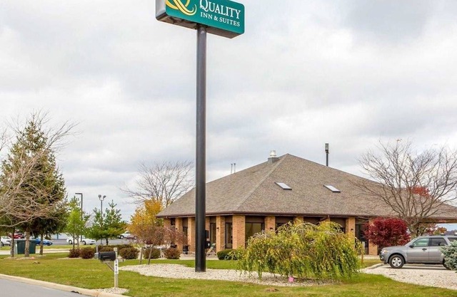 Quality Inn St. Mary's