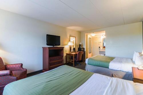 Quality Inn & Suites Conference Center