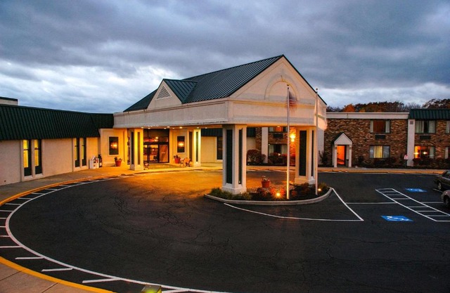 Quality Inn 