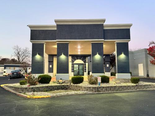 Quality Inn 
