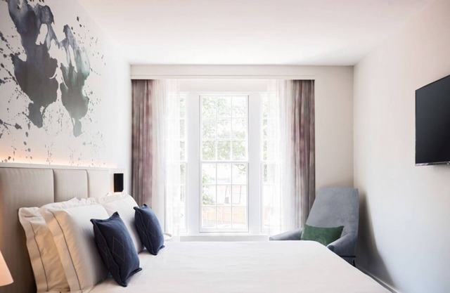 Relax and Unwind! 2 Pet-friendly Units, Near U S Patent and Trademark Museum!