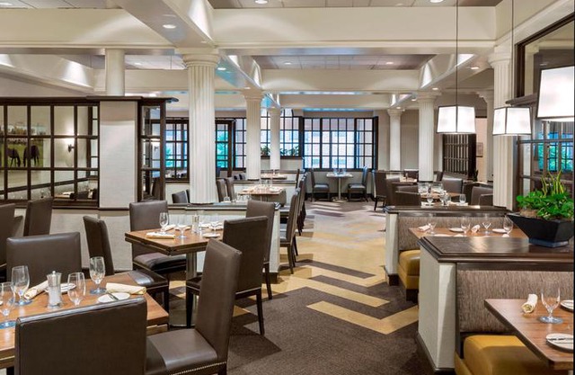 Sheraton Harrisburg Hershey Hotel